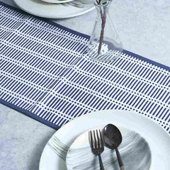 Como Table runner - Blue